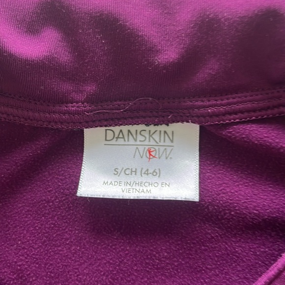 Dri-more Danskin womens workout long sleeve shirt. - Picture 2 of 3